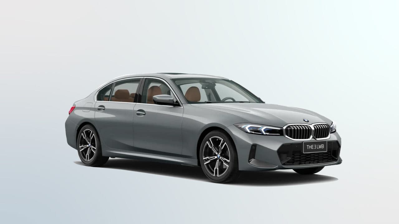 BMW 3 Series in Skyscraper Grey