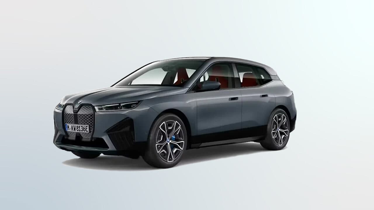 BMW iX