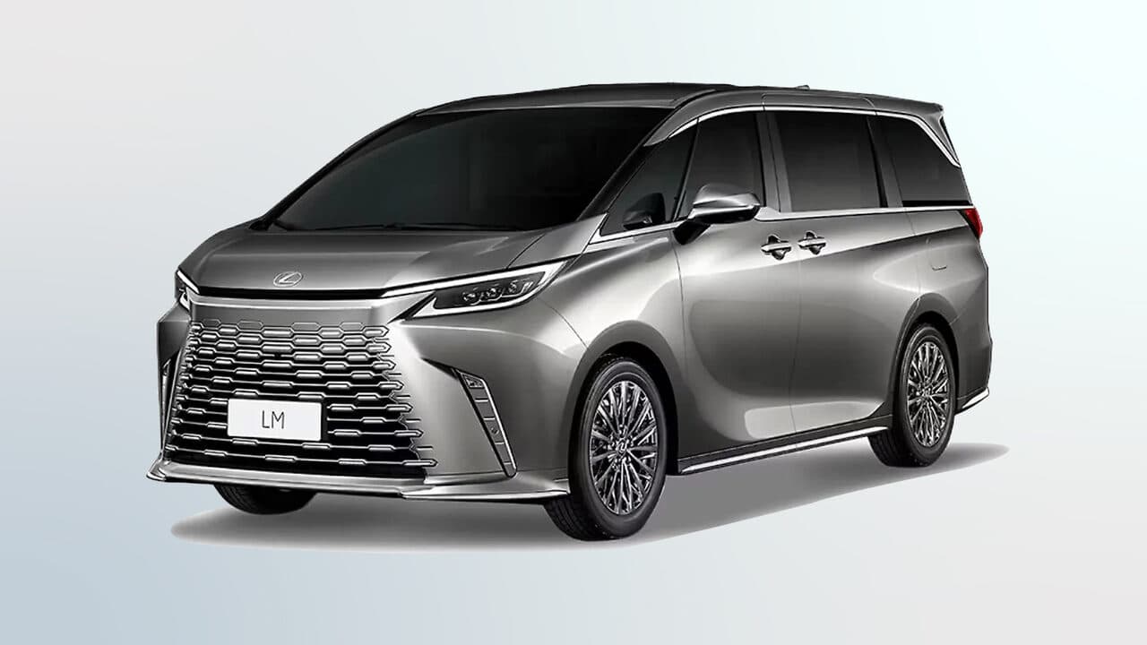 Lexus LM