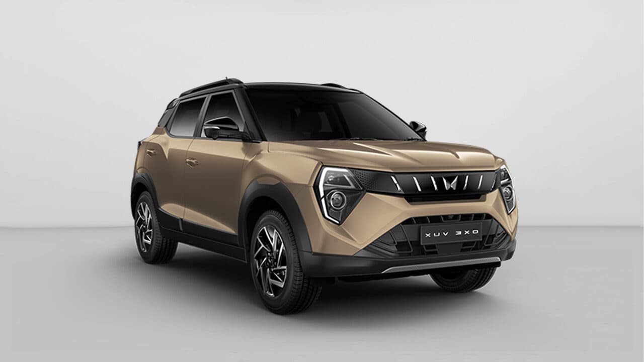 Mahindra XUV3XO in Dune Beige