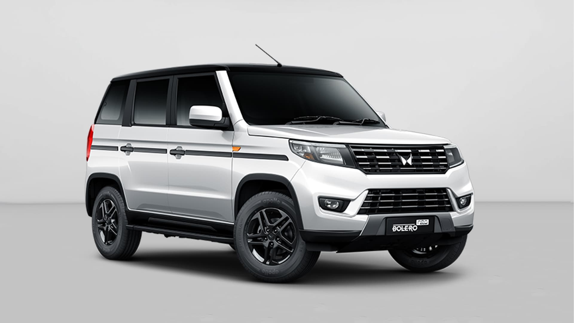 Mahindra Bolero Neo in Everest White