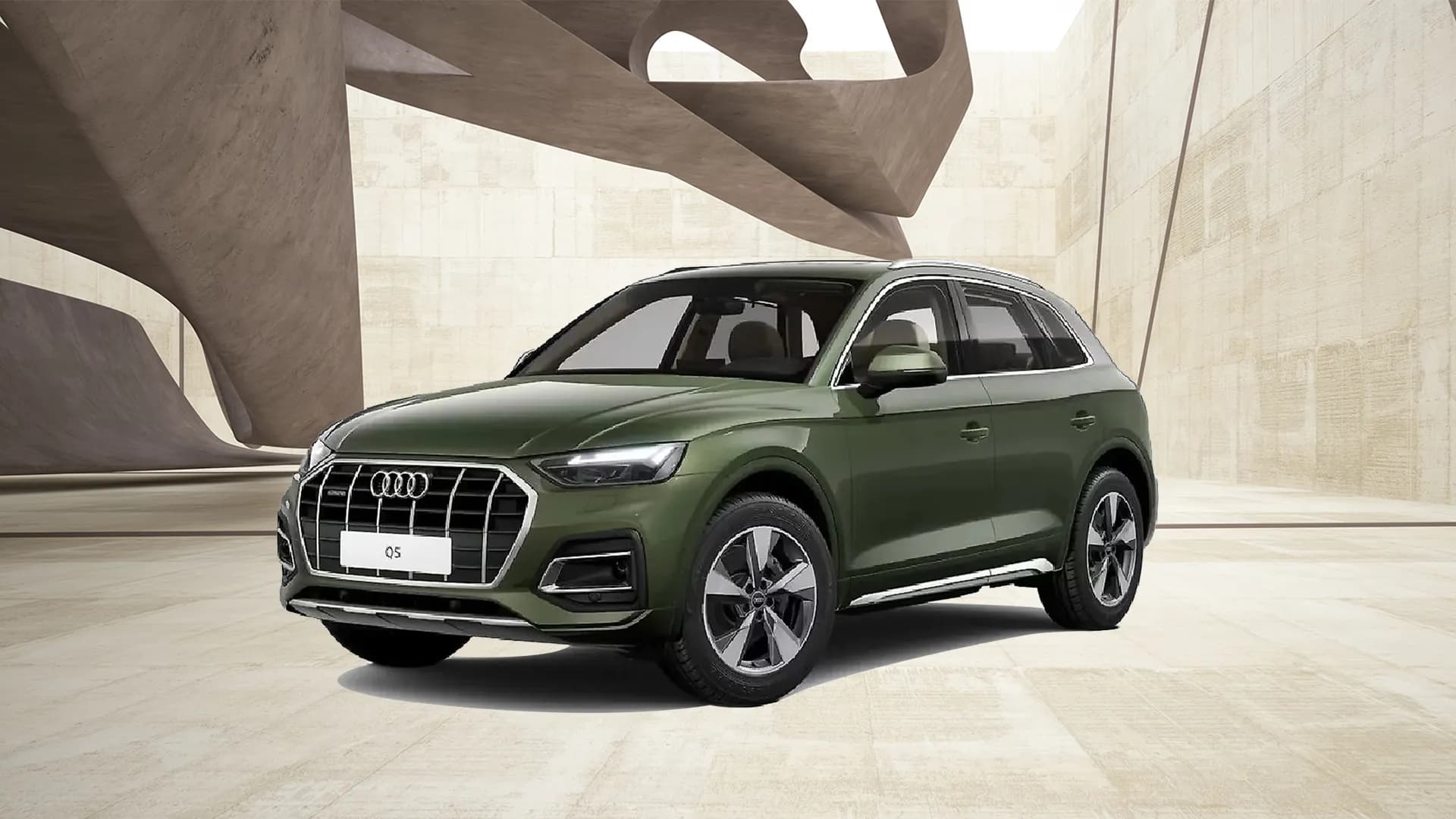 Audi Q5 in District Green Metallic