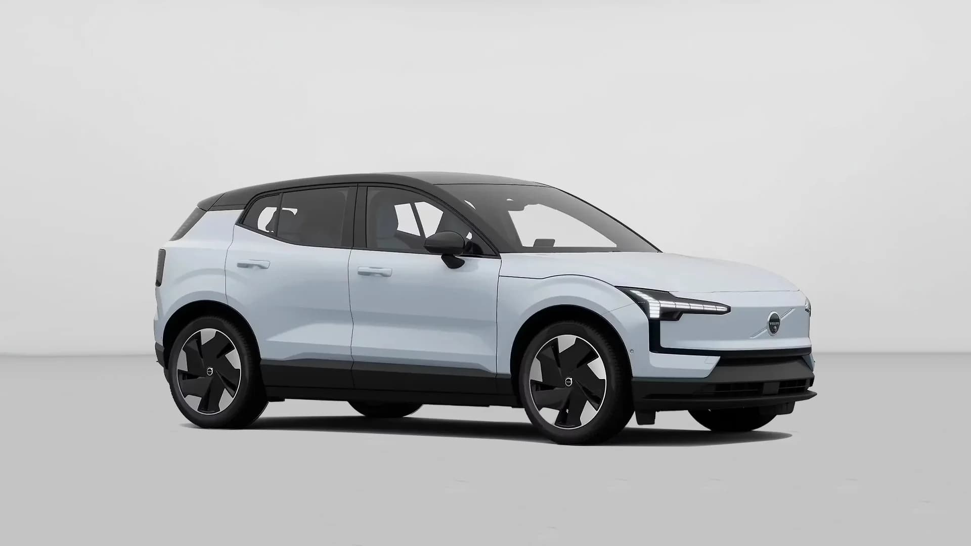 Volvo EX30 in Cloud Blue